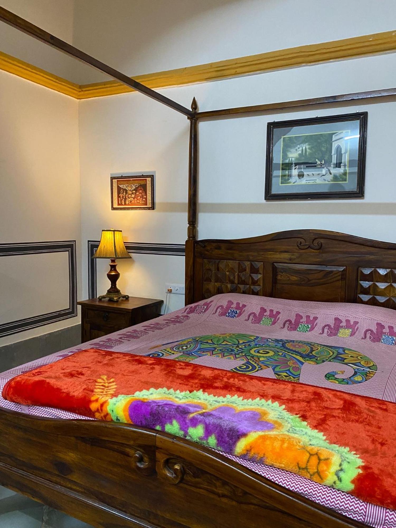 Hotel Mandawa Haveli Luaran gambar