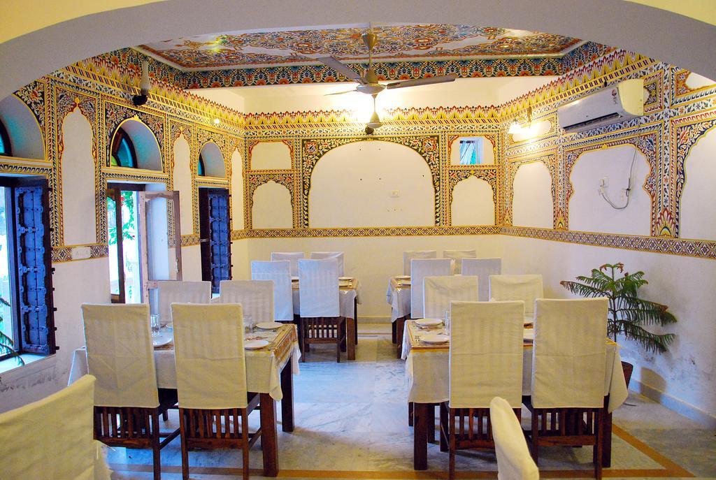 Hotel Radhika Haveli, Mandawa Luaran gambar